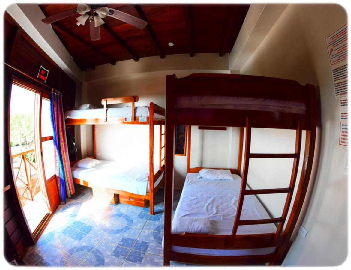 Esperanto Bed & Breakfast Surf Hostel Montanita Ngoại thất bức ảnh
