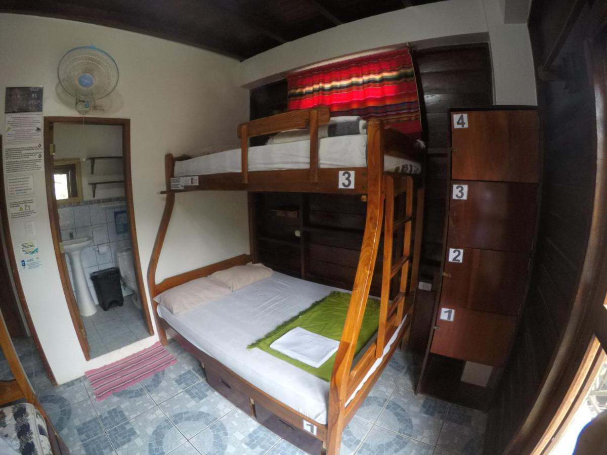 Esperanto Bed & Breakfast Surf Hostel Montanita Ngoại thất bức ảnh