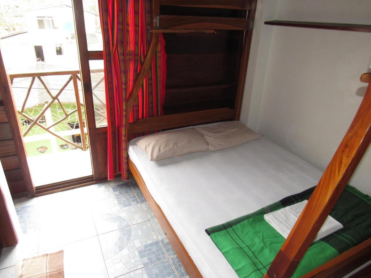Esperanto Bed & Breakfast Surf Hostel Montanita Ngoại thất bức ảnh