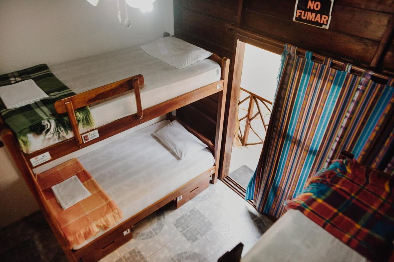 Esperanto Bed & Breakfast Surf Hostel Montanita Ngoại thất bức ảnh
