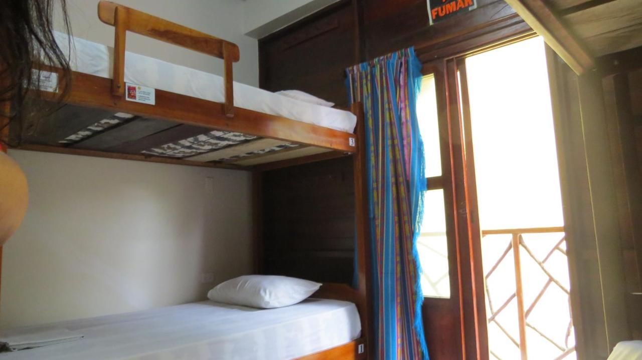 Esperanto Bed & Breakfast Surf Hostel Montanita Ngoại thất bức ảnh